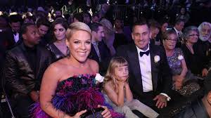 Pink and her daughter willow sage hart just sang the most beautiful duet from the greatest showman together. Willow Sage Hart