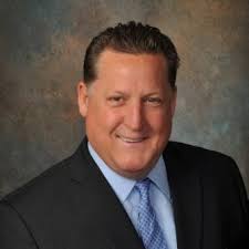 changinglives #workanniversary #lovewhatyoudo #roberthalflegal