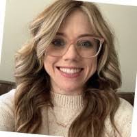 Beverly Ashcraft's Instagram, Twitter & Facebook