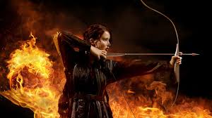 Katniss everdeen se encuentra en el distrito 13 después de destrozar los juegos para siempre. Los 10 Momentos Clave De La Saga Los Juegos Del Hambre Tomatazos