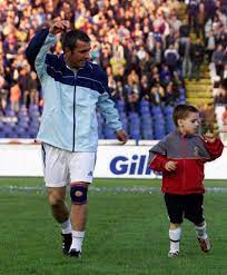 Galatasaray çok büyük bir kulüp ama gelecek ne gösterir bilemiyorum. Galatasaray Is Ianis Hagi S First Love But For Rangers Star There Is Only One Winner Daily Record