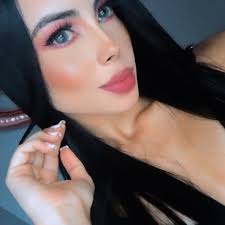 Stream Melisa Hernández music