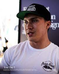 Lloyd Gomez's Instagram, Twitter & Facebook