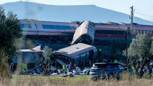 Choque de trenes en Toledo, España: 30 muertos tras el impacto de dos convoyes