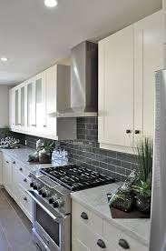 Grey subway tile backsplash kitchen artedepredicar com. 21 Best Grey Backsplash Ideas In 2021 Kitchen Remodel Kitchen Design Kitchen Renovation