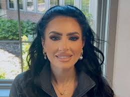 Emily Pashaian-Grant