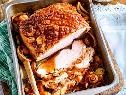 Lachs aus dem ofen mit tomatenkruste und wirsing. Krustenbraten Das Beste Rezept Aus Dem Backofen Lecker