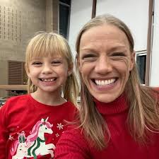 I see those shoulders!