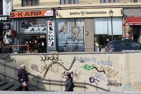 Fii la curent cu știrile din bucurești, dar și din alte orașe din țară și află noutăți de peste hotare din sfera socialului, mondenului sau a divertismentului. Bancherul Banca Transilvania Cumpara Bancpost