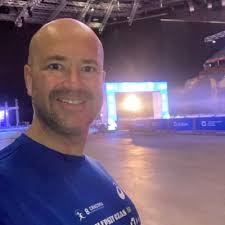 Ania Kowalska (@aniaanilex)