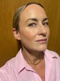 Therese Ferris's Instagram, Twitter & Facebook