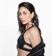 His father's name is randhir kapoor and mother's name is. Kareena Kapoor Khan Age Husband Biography Wiki More Muchfeed