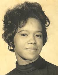 Sherry Foley's Instagram, Twitter & Facebook