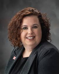 Lisa Maupin's Instagram, Twitter & Facebook