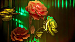 Step by step paper flowers craft ideas. 10 Construction Paper Flowers Diy Flower Craft Ideas Diy Projects