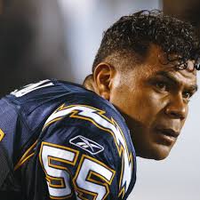 Former NFL, USC Linebacker Junior Seau Found Dead