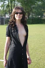 Hot milfs flashing - Girls Flashing Tits Group | MOTHERLESS.COM ™