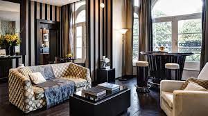 60 hyde park gate kensington london sw7 5bb london, united kingdom the 5 star baglioni has settled somewhere between moderation and excess, with only 18 guest. Baglioni Hotel London