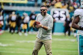 Robert saleh will bring aboard matt burke, mike garafolo of nfl.com tweets. Hhs Graduate Takes A Big Step In Nfl Coaching Career The Big Red