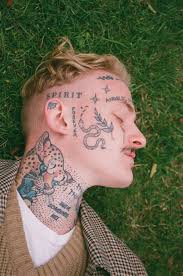 Als erstes überlegst du dir, was sich verändern müsste, damit die situation für dich akzeptabel wird. Five People On Why They Love Their Face Tattoos Dazed Beauty