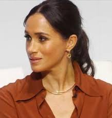 Prince Harry has to DIVORCE Meghan Markle immediately after latest trouble  😭 Check Comments 👇