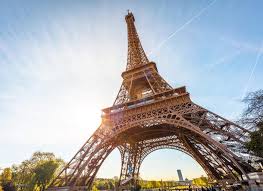 The eiffel tower—or as the french call it, la tour eiffel—is one of the world's most recognizable landmarks. Many Tourist Attractions In Paris To Be Closed On Saturday Amid More Street Riot Fears