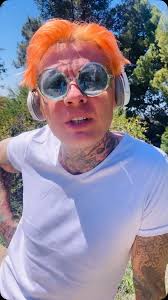 but what are you doing though? 🤘🤘🤘