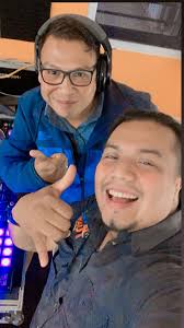 Radio La Tuani 100.3 Fm