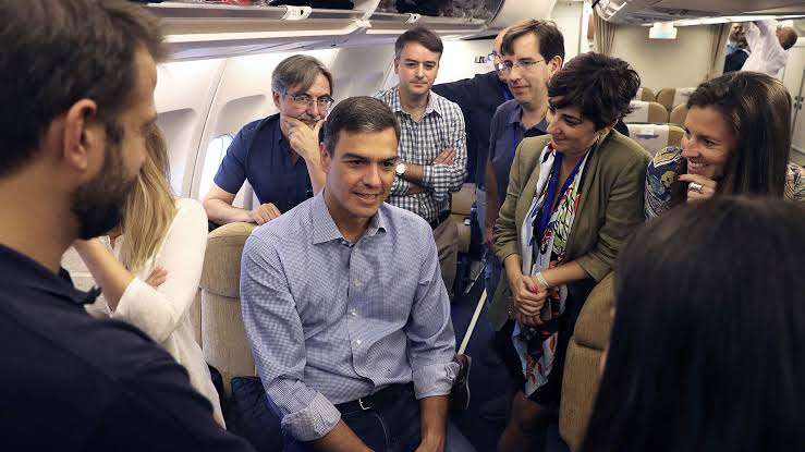 Pedro Sánchez inicia en Chile su primera gira por América Latina