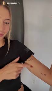 Şeyma subaşı melisa ve meedo ' nun nasıl tanıştığını anlattı melisa ve meedo tanışma. Seyma Subasi Askinin Adini Dovme Yaptirdi Sacitaslan Com