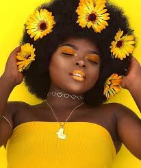 Have you ever wanted to go for a hair photoshoot but you just don't have an idea of the poses to do and the styles to style your hair worry no more because i. Pin By Alexsandra Mara Felipe Fernand On Africana Natural Hair Photoshoot Hair Photoshoot Sunflower Photoshoot