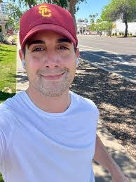 Peter Dimaio's Instagram, Twitter & Facebook