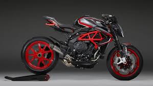 Each one is a symbol of style, design and performance, ambassadors of an accessible range of outstanding allure and attention to detail. Mv Agusta Brutale 800 Rr Scs Und Dragster 800 Rr Scs Motorradonline De