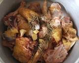 Peel and chop up a couple of tomatoes and a large onion. Kuku Kienyeji Organic Chicken Stew Recipe By Mulunga Alukwe Cookpad