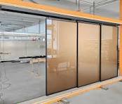 Puerta corrediza de vidrio esmerilado para interiores de ...