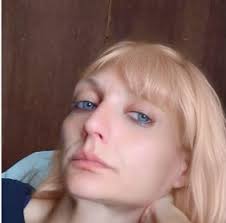 So make this make sense, everything was great starting out. I was going to  go to food and because i didn't say I was leaving to get food(because she  was