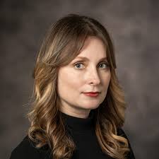 Amanda Hogue's Instagram, Twitter & Facebook