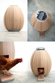 Le Poulailler Urbain Ou Le Retour De La Poule Dans Son Jardin Poulailler Jardins Poule