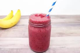 Good morning smoothie (134 calories) 4 oz orange juice + 1/2 banana +1/2 cups frozen mixed berries + 4 oz unsweetened almond coconut blend. Real Fruit Smoothie Simply Low Cal