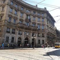 It was formed through the merger of credito italiano and unicredito in 1998. Jobs Bei Unicredit Group Glassdoor De