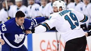 San jose sharks center joe thornton and toronto maple leafs center nazem kadri didn't wait long to neither man scored a definitive victory, but thornton's lengthy beard took a loss before referees. The Night Nazem Kadri Ripped Off Joe Thornton S Beard Sportsnet Ca