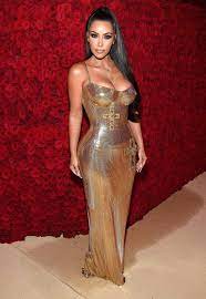 Only high quality pics and photos with kim kardashian. Who Is The Eldest Kardashian From The Oldest To The Youngest Age Differences Explained