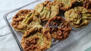 The name means 'new city' or 'new castle/fort' in malay. Kuih Akok Kelantan Yang Sedap Azie Kitchen