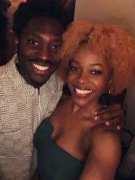 Last Tuesday night was Press night for @thehardertheycomemusical and  naturally I had to represent the 🖤💛💚 🇯🇲🥰 Not only did we put