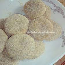 > umumnya kuih bahulu terdiri daripada tiga jenis kuih yang merupakan dikenakan bahulu kecil bahulu bahulu layer dan roll agak sukar ditemui di supermarket untuk kuih tradisional ditempah dari v laksa lemak terengganu @ laksa kuah putih. Koleksi Resepi Kuih Tradisi Orang Dulu Dulu