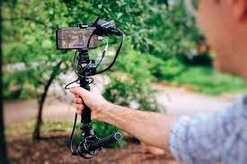 How To Start Vlogging With An Iphone And Make It Awesome Mediashi