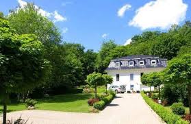 Weißes haus am kurpark katrin stockinger brinkstraße 54 06485 quedlinburg / ot bad suderode tel. Weisses Haus Am Kurpark Fewo Bergblick 93718 Ferienwohnung Quedlinburg