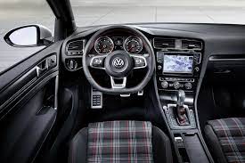 Because with the golf gti, high performance and high style combine to create a unique driving experience. Golf 7 Gti Konzept In Paris Nostalgie Und Vortrieb Vw