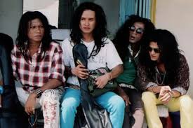 See a recent post on tumblr from @dramavie about kutipan film. Kawasan Lynn Damya Review Filem Rock Bro The Finale 2016