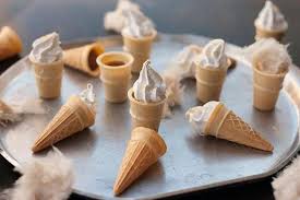 Minicornets A L Erable Et A La Guimauve Recipe Maple Recipes Desserts Wine Recipes